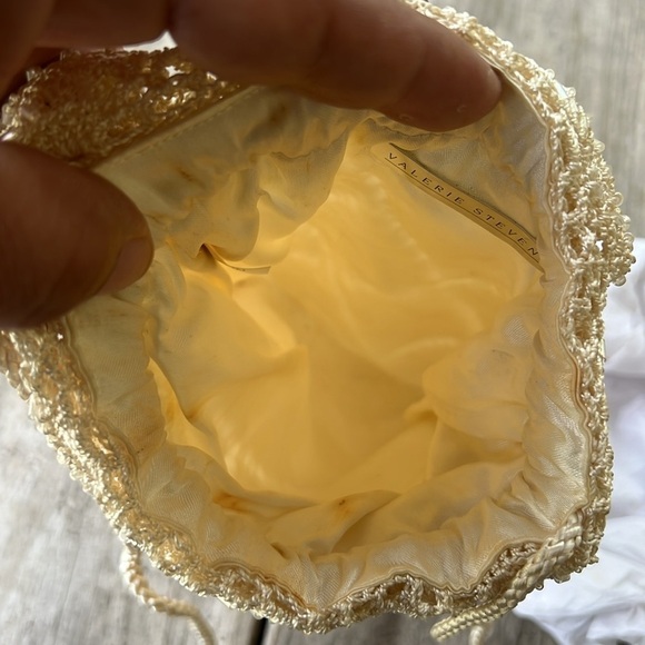 Vintage Valerie Stevens Beaded Drawstring Pouch Bag Ivory Cream Bridal Purse - Picture 10 of 10